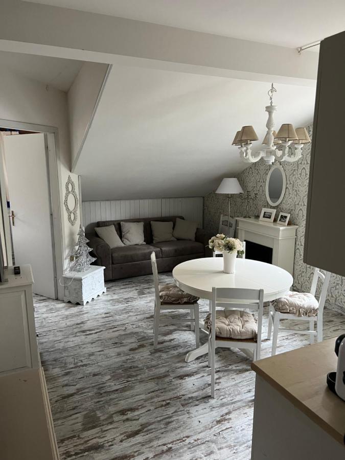 Val Di Luce - Delizioso Appartamento 6 Posti Letto - Accesso Diretto Alle Piste Da Sci ابيتون المظهر الخارجي الصورة